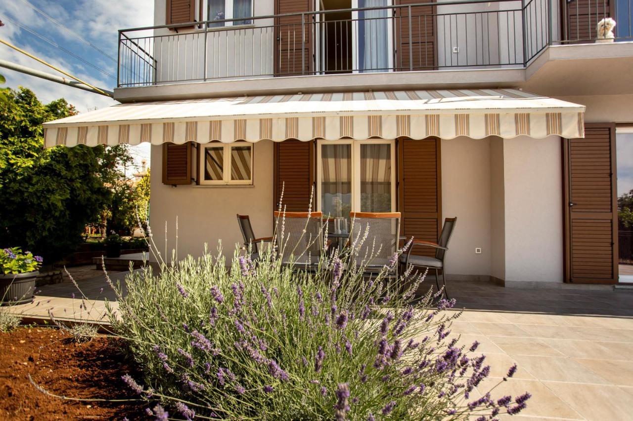 Herak - Smoljan Rovinj Exteriör bild